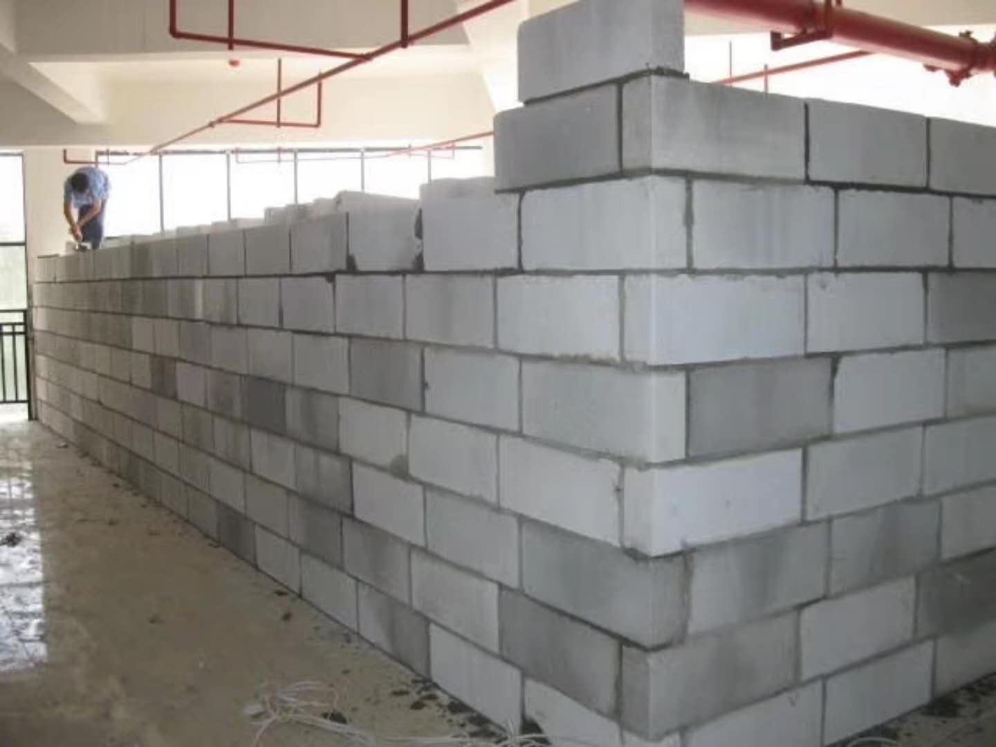 梅列蒸压加气混凝土砌块承重墙静力和抗震性能的研究